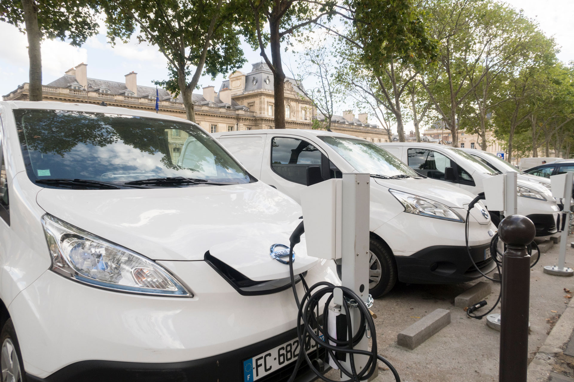 Electric delivery vehicles